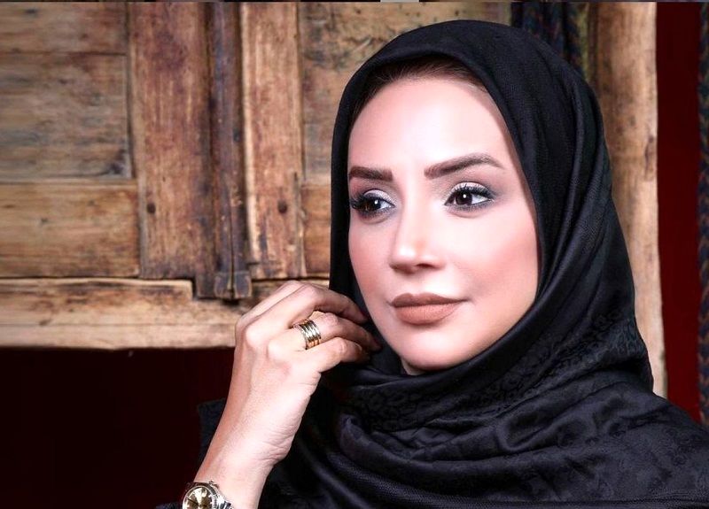 «شبنم قلی خانی» با گریم مردانه و ریش و سبیل/ عکس