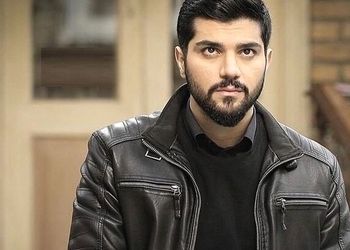 تبریک متفاوت روز مادر به سبک سینا مهراد/ عکس