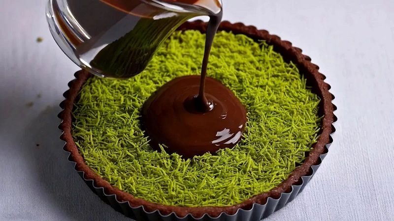 طرز تهیه دسر شکلات دبی