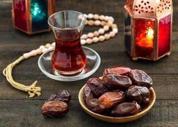 عوارض نوشیدن زیاد چای در رمضان