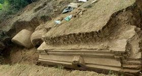 پیدا شدن «قصر» ۲۵۰ساله بعد از «زلزله»  