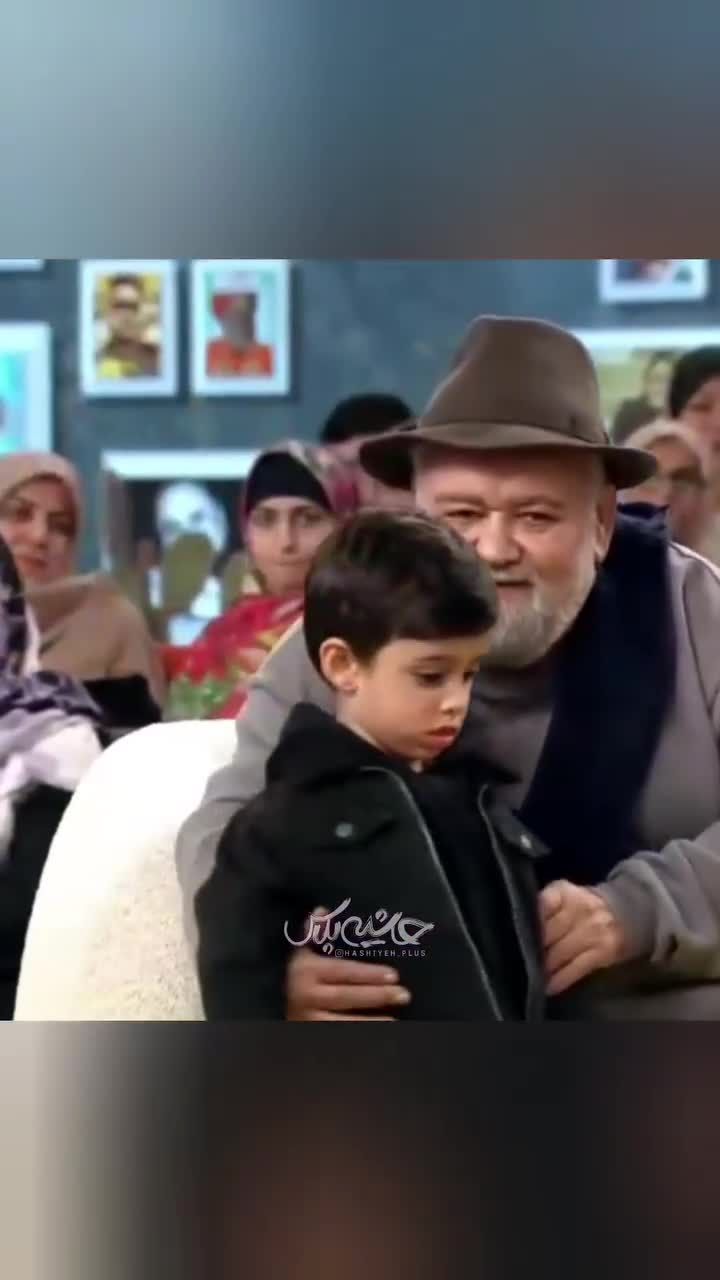 سوپرایز دور از انتظار اکبر عبدی در برنامه محسن کیایی/ ویدئو