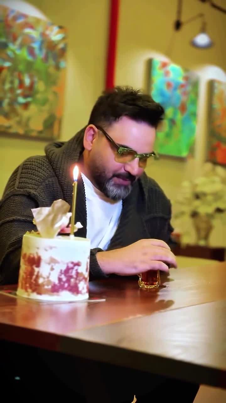 صحبت‌های جالب «احسان علیخانی» در جشن تولد ۴۳ سالگی/ ویدئو