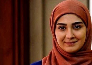 تیپ و چهره اروپایی «مونا» سریال فاصله‌ها بعد ۱۵ سال/ عکس