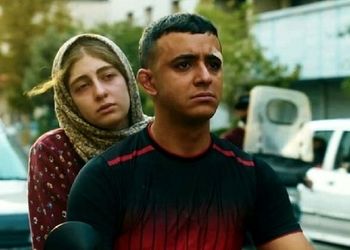 سلفی بامزه «جاوید و ابرا» در پشت صحنه سریال «یاغی»