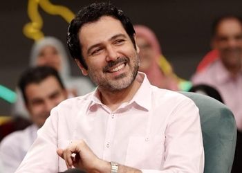 قاب عاشقانه کوروش تهامی و همسرش در دبی