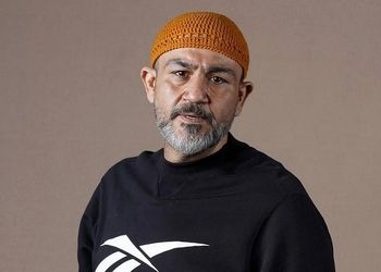جدیدترین سلفی بازیگر زیر آسمان شهر و دخترش