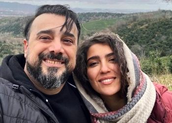 قاب خانوادگی سپند امیرسلیمانی در یک رستوران